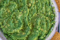 Effortless 4-Ingredient Guacamole
