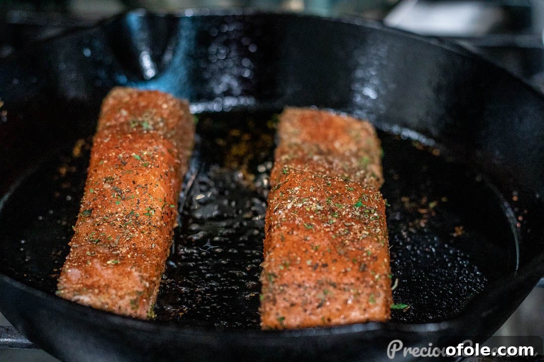 Pan-Seared Golden Salmon 8 Salmon fillets cast iron skillet