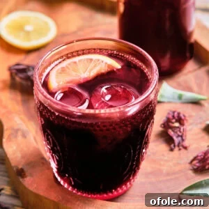 Folere drink in a glass.