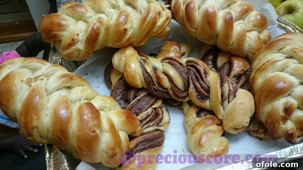 Christmas Lights and All Things Merry 3 Freshly baked Challah bread and homemade Nutella bread